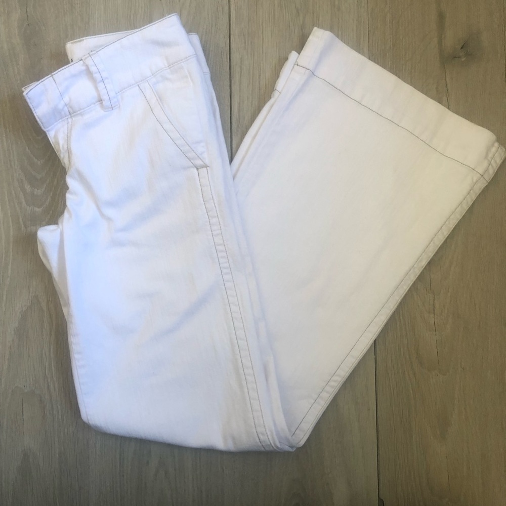 Roxy White Flare Jeans Low Rise Relaxed Size 0